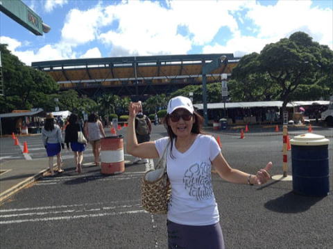 Aloha Stadium@SWAP MEET@AnX^WAOXbv~[g